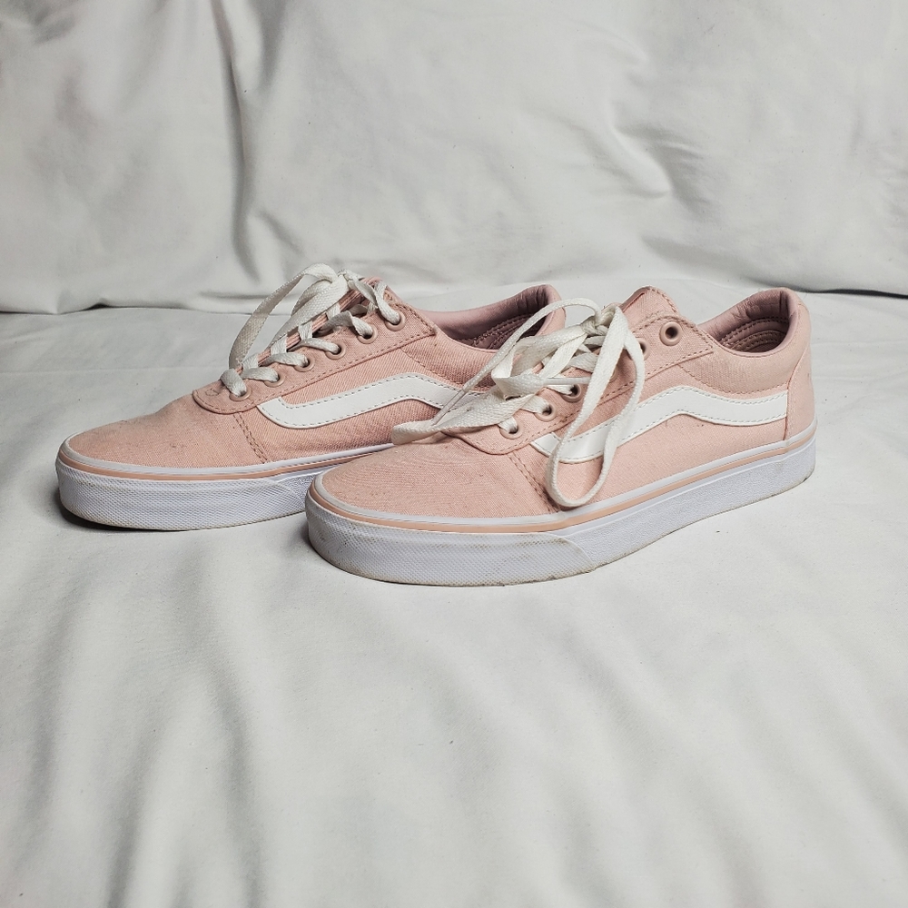 Pink canvas Vans Old Skool sneakers